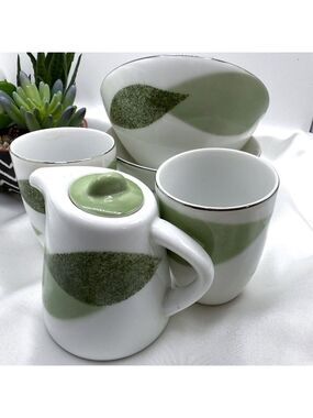 Narumi China Teapot Cups Bowls 5 Piece Set